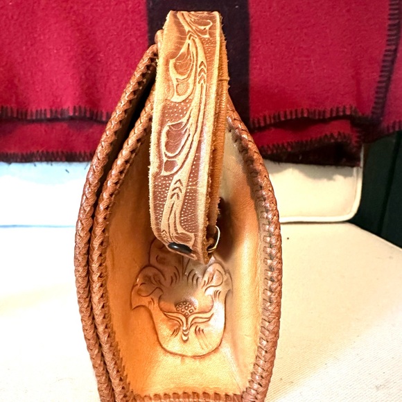 👜VGUC Hand Tooled Vintage Leather Purse and Coin Purse - Picture 3 of 12